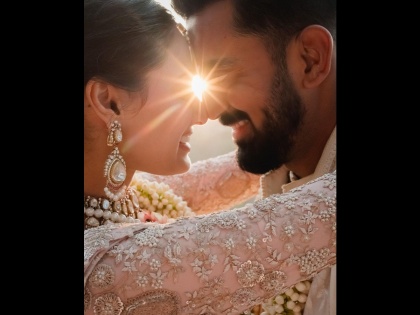 Athiya Shetty shares first photos with husband KL Rahul: With a heart full of gratitude and love, we seek your blessings | Athiya Shetty shares first photos with husband KL Rahul: With a heart full of gratitude and love, we seek your blessings