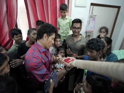 Sachin Tendulkar celebrates Christmas at Palliative Care with special children | Sachin Tendulkar celebrates Christmas at Palliative Care with special children