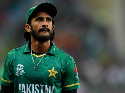 Angry Hasan Ali fights with spectators, over insulting remarks in local club game | Angry Hasan Ali fights with spectators, over insulting remarks in local club game