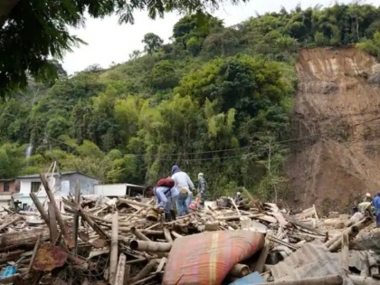 Assam Landslide: Sudden floods hit 25,000 people in Assam; 3 people die in landslide | Assam Landslide: Sudden floods hit 25,000 people in Assam; 3 people die in landslide