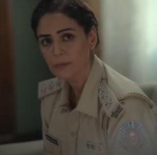 Netizens Praises Mona Singh for Her Performance as a Cop in Mistry! | Netizens Praises Mona Singh for Her Performance as a Cop in Mistry! Netizens Praises Mona Singh for Her Performance as a Cop in Mistry! | Netizens Praises Mona Singh for Her Performance as a Cop in Mistry!