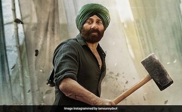 Gadar 2: First look of Sunny Deol as Tara Singh is unmissable! | Gadar 2: First look of Sunny Deol as Tara Singh is unmissable!