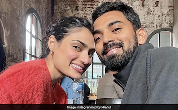 Athiya Shetty and KL Rahul officially tie the knot after 4 years of dating | Athiya Shetty and KL Rahul officially tie the knot after 4 years of dating