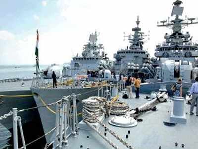 25-year-old Navy sailor commits suicide by shooting self inside ship | 25-year-old Navy sailor commits suicide by shooting self inside ship 25-year-old Navy sailor commits suicide by shooting self inside ship | 25-year-old Navy sailor commits suicide by shooting self inside ship
