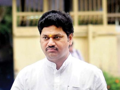 Dhananjay Munde to continue as minister for now, amid rape charges | Dhananjay Munde to continue as minister for now, amid rape charges