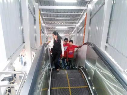 Maharashtra: CR installs new escalator at Diva to cut down on incidents of trespassing | Maharashtra: CR installs new escalator at Diva to cut down on incidents of trespassing