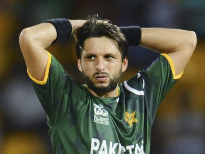 Former Cricketer Shahid Afridi tests positive for Coronavirus in Pakistan | Former Cricketer Shahid Afridi tests positive for Coronavirus in Pakistan