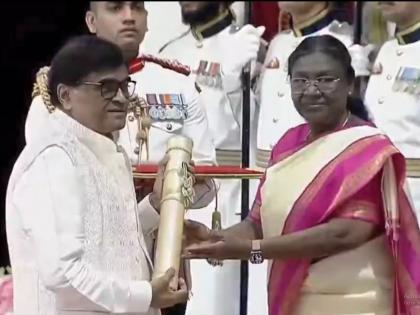 Ashok Saraf Honoured with Padma Shri by President Droupadi Murmu (Watch Video) | Ashok Saraf Honoured with Padma Shri by President Droupadi Murmu (Watch Video)