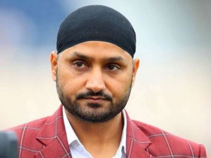 Harbhajan Singh lashes out at China for spreading new pig related virus amid COVID-19 crisis | Harbhajan Singh lashes out at China for spreading new pig related virus amid COVID-19 crisis