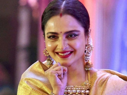 Rekha refuses to get tested for COVID-19, after BMC seals her Bungalow in Mumbai | Rekha refuses to get tested for COVID-19, after BMC seals her Bungalow in Mumbai