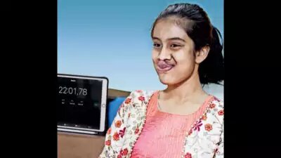 Bengaluru: 14-year old girl set Asian record for touching nose with tongue | Bengaluru: 14-year old girl set Asian record for touching nose with tongue