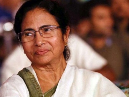 Mamata Banerjee ahead in round 4 of counting after trailing behind by 3,000 votes | Mamata Banerjee ahead in round 4 of counting after trailing behind by 3,000 votes