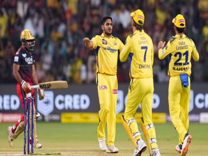 Glenn Maxwell's heroics go in vain as Chennai beat Bangalore by 8 runs | Glenn Maxwell's heroics go in vain as Chennai beat Bangalore by 8 runs