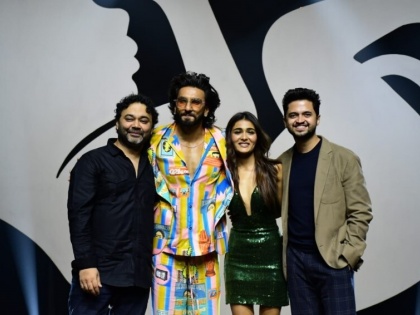 "Jayeshbhai has incredibly talented actors": Ranveer Singh on the star cast of his upcoming film | "Jayeshbhai has incredibly talented actors": Ranveer Singh on the star cast of his upcoming film