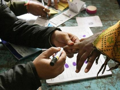 Voting begins in Andheri East bypolls | Voting begins in Andheri East bypolls