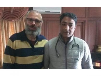 Omar Abdullah's new photo in long beard goes viral on social media | Omar Abdullah's new photo in long beard goes viral on social media Omar Abdullah's new photo in long beard goes viral on social media | Omar Abdullah's new photo in long beard goes viral on social media