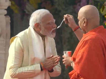 PM Modi Breaks His 11-Day Fast After 'Pran Pratishtha' Ceremony at Shri Ram Janmabhoomi Temple in Ayodhya | PM Modi Breaks His 11-Day Fast After 'Pran Pratishtha' Ceremony at Shri Ram Janmabhoomi Temple in Ayodhya
