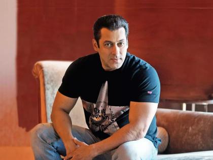 Navi Mumbai Police Detain Enthusiastic Duo Trying to Reach Salman Khan at Panvel Farmhouse | Navi Mumbai Police Detain Enthusiastic Duo Trying to Reach Salman Khan at Panvel Farmhouse