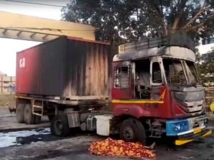 Thane: Trailer collision with high-voltage cables claims driver's life | Thane: Trailer collision with high-voltage cables claims driver's life