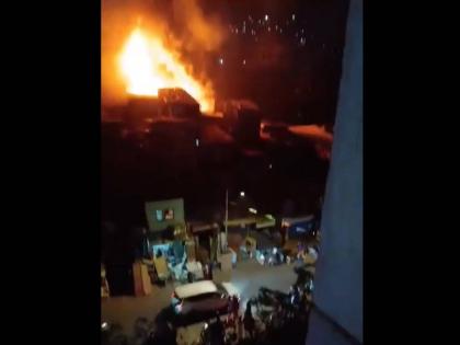 Mumbai: Massive Blaze Erupts at Scrap Godown in Andheri (Watch Video)