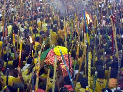 Andhra Pradesh: 2 Dead, 90 Injured During Devaragattu Banni Festival Stick Fight in Kurnool | Andhra Pradesh: 2 Dead, 90 Injured During Devaragattu Banni Festival Stick Fight in Kurnool Andhra Pradesh: 2 Dead, 90 Injured During Devaragattu Banni Festival Stick Fight in Kurnool | Andhra Pradesh: 2 Dead, 90 Injured During Devaragattu Banni Festival Stick Fight in Kurnool