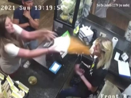 Angry woman throws steaming hot soup on restaurant manager’s face | Angry woman throws steaming hot soup on restaurant manager’s face