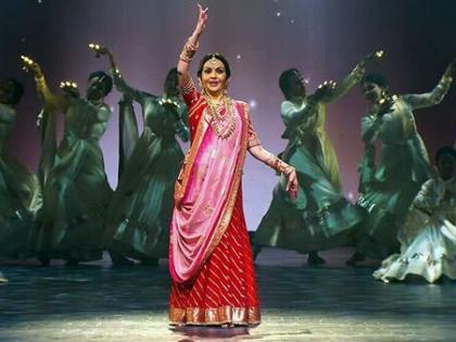 Nita Ambani dances to 'Raghupati Raghav Raja Ram' at Mumbai event | Nita Ambani dances to 'Raghupati Raghav Raja Ram' at Mumbai event Nita Ambani dances to 'Raghupati Raghav Raja Ram' at Mumbai event | Nita Ambani dances to 'Raghupati Raghav Raja Ram' at Mumbai event