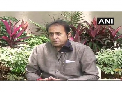 Anil Deshmukh praises Palghar police for saving 22 people during floods | Anil Deshmukh praises Palghar police for saving 22 people during floods