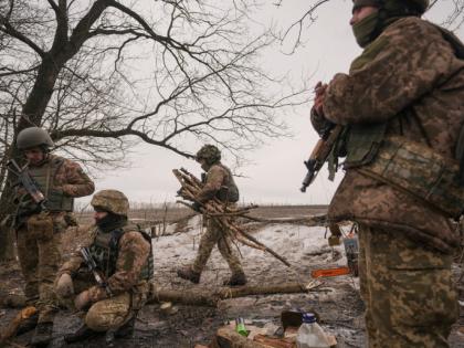 Russia pulls back some forces from Ukraine border | Russia pulls back some forces from Ukraine border