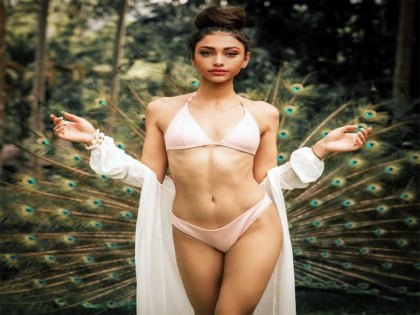 Ananya Panday's cousin Alanna Panday gets rape threats for posing in a bikini | Ananya Panday's cousin Alanna Panday gets rape threats for posing in a bikini