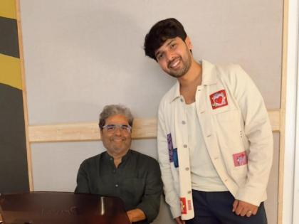Armaan Malik Steps Into Vishal Bhardwaj’s World for His Latest Track ‘Chal Musafir’ from Gustaakh Ishq | Armaan Malik Steps Into Vishal Bhardwaj’s World for His Latest Track ‘Chal Musafir’ from Gustaakh Ishq