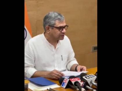 ‘INC Hyporcrisy,’ Says Ashiwini Vaishnaw After Rahul Gandhi Calls Centre’s Lateral Entry Move ‘Anti-National’ | ‘INC Hyporcrisy,’ Says Ashiwini Vaishnaw After Rahul Gandhi Calls Centre’s Lateral Entry Move ‘Anti-National’ ‘INC Hyporcrisy,’ Says Ashiwini Vaishnaw After Rahul Gandhi Calls Centre’s Lateral Entry Move ‘Anti-National’ | ‘INC Hyporcrisy,’ Says Ashiwini Vaishnaw After Rahul Gandhi Calls Centre’s Lateral Entry Move ‘Anti-National’