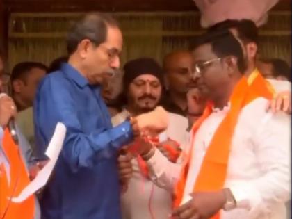 Chhota Rajan’s Brother Ashutosh Nikalje Joins Shiv Sena UBT, Uddhav Thackeray Ties Him Shivbandhan Chhota Rajan’s Brother Ashutosh Nikalje Joins Shiv Sena UBT, Uddhav Thackeray Ties Him Shivbandhan