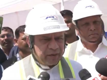 Mumbai-Ahmedabad Bullet Train Project: Union Minister Ashwini Vaishnaw Inspects Vikroli Tunnel, Praises Shinde Govt - Watch | Mumbai-Ahmedabad Bullet Train Project: Union Minister Ashwini Vaishnaw Inspects Vikroli Tunnel, Praises Shinde Govt - Watch