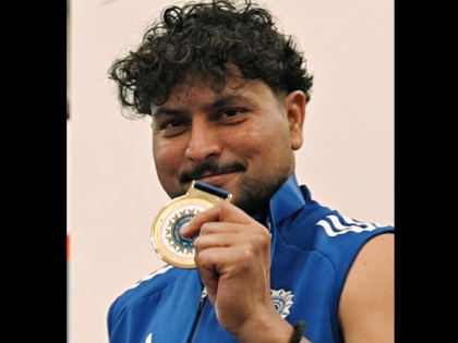 Asia Cup 2025: Kuldeep Yadav Wins ‘Impact Player’ Medal After Stellar Performance Against Bangladesh (VIDEO) | Asia Cup 2025: Kuldeep Yadav Wins ‘Impact Player’ Medal After Stellar Performance Against Bangladesh (VIDEO)