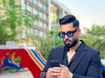 Aakash Suri: Where Creativity Meets Expertise in Hair Styling in Delhi | Aakash Suri: Where Creativity Meets Expertise in Hair Styling in Delhi Aakash Suri: Where Creativity Meets Expertise in Hair Styling in Delhi | Aakash Suri: Where Creativity Meets Expertise in Hair Styling in Delhi