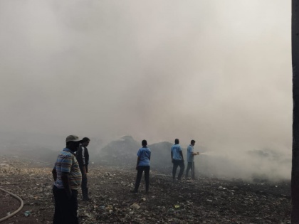 Thane: Massive Fire Breaks Out at Barave Solid Waste Plant in Kalyan; Second Such Incident in 10 Days | Thane: Massive Fire Breaks Out at Barave Solid Waste Plant in Kalyan; Second Such Incident in 10 Days