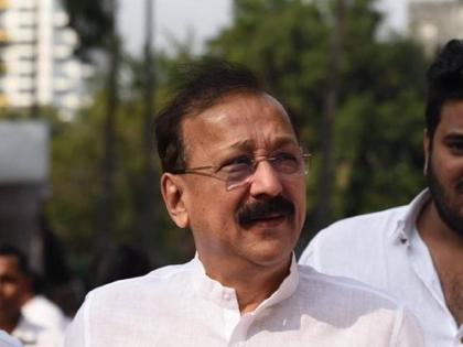 Baba Siddique Shot in Mumbai; Senior NCP Leader Hospitalised | Baba Siddique Shot in Mumbai; Senior NCP Leader Hospitalised Baba Siddique Shot in Mumbai; Senior NCP Leader Hospitalised | Baba Siddique Shot in Mumbai; Senior NCP Leader Hospitalised