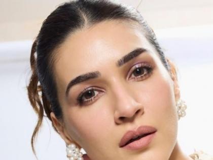 After Back To Back Hits, Kriti Sanon Opens Up On Her Career High Phase “All My Films ..Hit The Spot With The Audience” | After Back To Back Hits, Kriti Sanon Opens Up On Her Career High Phase “All My Films ..Hit The Spot With The Audience” After Back To Back Hits, Kriti Sanon Opens Up On Her Career High Phase “All My Films ..Hit The Spot With The Audience” | After Back To Back Hits, Kriti Sanon Opens Up On Her Career High Phase “All My Films ..Hit The Spot With The Audience”