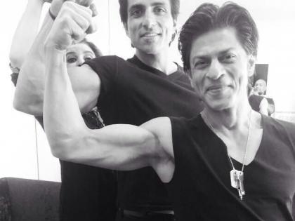 “Maybe in 100 Years I’ll Build a Body Like Yours”: Shah Rukh Khan Reacts to Sonu Sood’s Birthday Wish | “Maybe in 100 Years I’ll Build a Body Like Yours”: Shah Rukh Khan Reacts to Sonu Sood’s Birthday Wish “Maybe in 100 Years I’ll Build a Body Like Yours”: Shah Rukh Khan Reacts to Sonu Sood’s Birthday Wish | “Maybe in 100 Years I’ll Build a Body Like Yours”: Shah Rukh Khan Reacts to Sonu Sood’s Birthday Wish