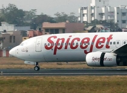 Mumbai-based business couple invest Rs 1,100 cr in Spicejet for 19% stake | Mumbai-based business couple invest Rs 1,100 cr in Spicejet for 19% stake