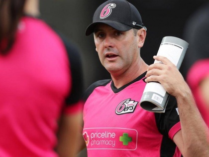 Royal Challengers Bangalore appoint Ben Sawyer as head coach for women's team | Royal Challengers Bangalore appoint Ben Sawyer as head coach for women's team