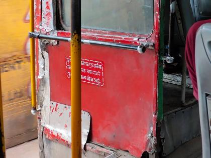 Mumbai Accident: 9 Walkers Injured in Lalbaugh as Drunk Passenger Grabs Steering Wheel of BEST Bus During Tiff with Driver | Mumbai Accident: 9 Walkers Injured in Lalbaugh as Drunk Passenger Grabs Steering Wheel of BEST Bus During Tiff with Driver Mumbai Accident: 9 Walkers Injured in Lalbaugh as Drunk Passenger Grabs Steering Wheel of BEST Bus During Tiff with Driver | Mumbai Accident: 9 Walkers Injured in Lalbaugh as Drunk Passenger Grabs Steering Wheel of BEST Bus During Tiff with Driver