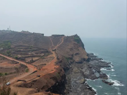 Shocking! 25-Year-Old Banker Travels 500 KM to Die by Suicide in Ratnagiri | Shocking! 25-Year-Old Banker Travels 500 KM to Die by Suicide in Ratnagiri Shocking! 25-Year-Old Banker Travels 500 KM to Die by Suicide in Ratnagiri | Shocking! 25-Year-Old Banker Travels 500 KM to Die by Suicide in Ratnagiri