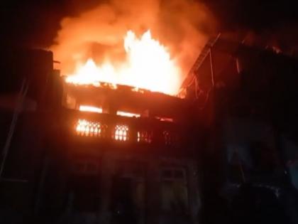 Bharuch Fire: Massive Blaze Erupts at Two-Storey Residential Building in Bhatiwada Area (Watch Video) | Bharuch Fire: Massive Blaze Erupts at Two-Storey Residential Building in Bhatiwada Area (Watch Video) Bharuch Fire: Massive Blaze Erupts at Two-Storey Residential Building in Bhatiwada Area (Watch Video) | Bharuch Fire: Massive Blaze Erupts at Two-Storey Residential Building in Bhatiwada Area (Watch Video)