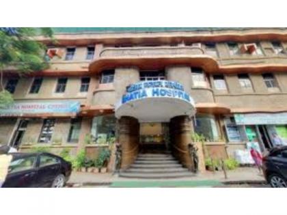 Mumbai: 25 staff members of Bhatia hospital tests COVID-19 positive | Mumbai: 25 staff members of Bhatia hospital tests COVID-19 positive Mumbai: 25 staff members of Bhatia hospital tests COVID-19 positive | Mumbai: 25 staff members of Bhatia hospital tests COVID-19 positive
