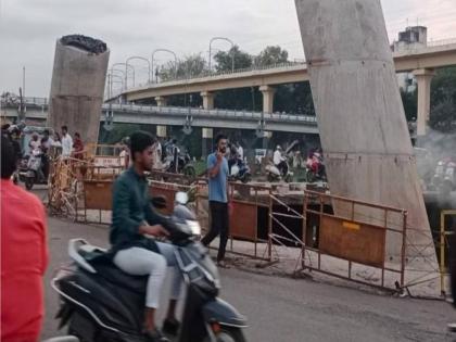 Pune: Bhide Bridge Closure Hits Commuters; Citizens Demand Daytime Access Amid Metro Work | Pune: Bhide Bridge Closure Hits Commuters; Citizens Demand Daytime Access Amid Metro Work Pune: Bhide Bridge Closure Hits Commuters; Citizens Demand Daytime Access Amid Metro Work | Pune: Bhide Bridge Closure Hits Commuters; Citizens Demand Daytime Access Amid Metro Work