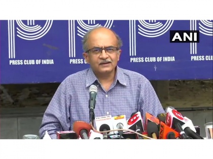Tweets not meant to disrespect SC, will pay Re 1 fine, says Prashant Bhushan | Tweets not meant to disrespect SC, will pay Re 1 fine, says Prashant Bhushan