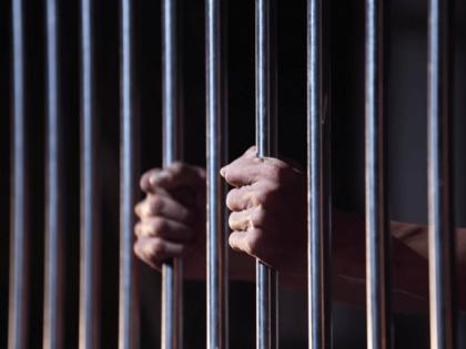 Maharashtra: Home Ministry Adds More CCTV Cameras, Allow Cashless Transactions for Prisoners | Maharashtra: Home Ministry Adds More CCTV Cameras, Allow Cashless Transactions for Prisoners Maharashtra: Home Ministry Adds More CCTV Cameras, Allow Cashless Transactions for Prisoners | Maharashtra: Home Ministry Adds More CCTV Cameras, Allow Cashless Transactions for Prisoners