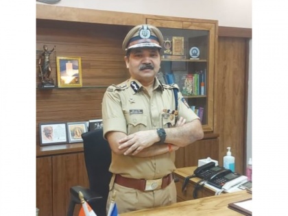 Bipin Kumar Singh takes charge as Navi Mumbai Police Commissioner | Bipin Kumar Singh takes charge as Navi Mumbai Police Commissioner